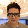 不同世界的人