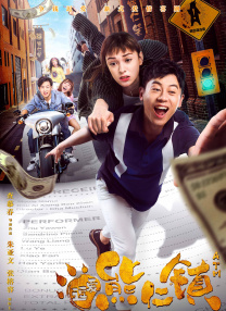 ”批评声音主要集中在影片的改编陷入无意义的场景逐帧复刻，寂静岭的表里世界沦为单纯背景板，心理惊悚感尽失，取而代之的是拙劣的跳脸惊吓与俗套叙事，甚至被观众吐槽“像是一群Coser重拍的游戏过场动画”。